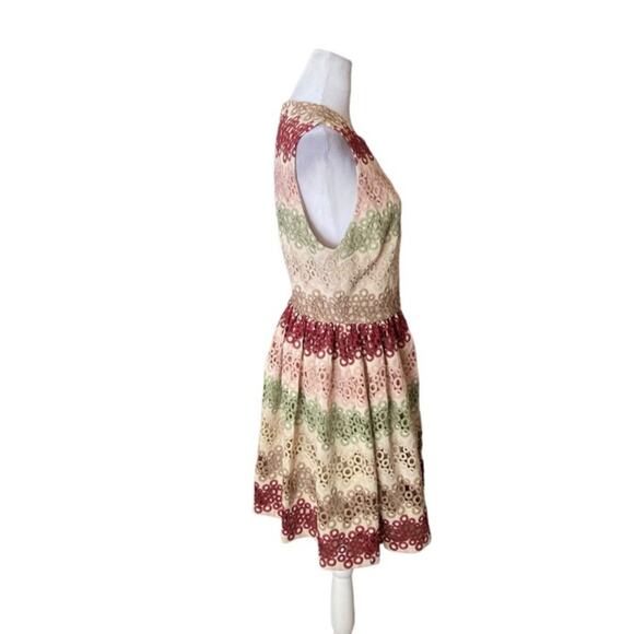 Alice + Olivia Multicolor Joyce Lace Crew Neck Party Dress Size 10 - Picture 4 of 11